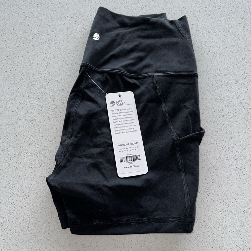 Butterluxe Pockets Shorts 3'' - Picture 5 of 5